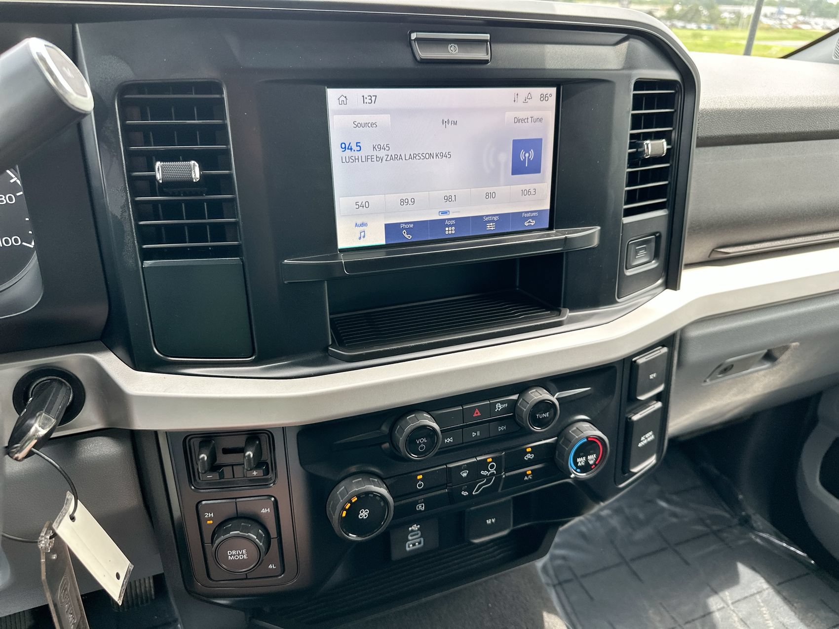 Used 2025 Ford F250 XLT AWD/4WD image 16