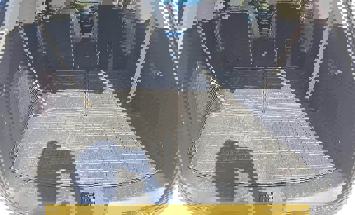 Used 2023 Ford Explorer Limited image 16