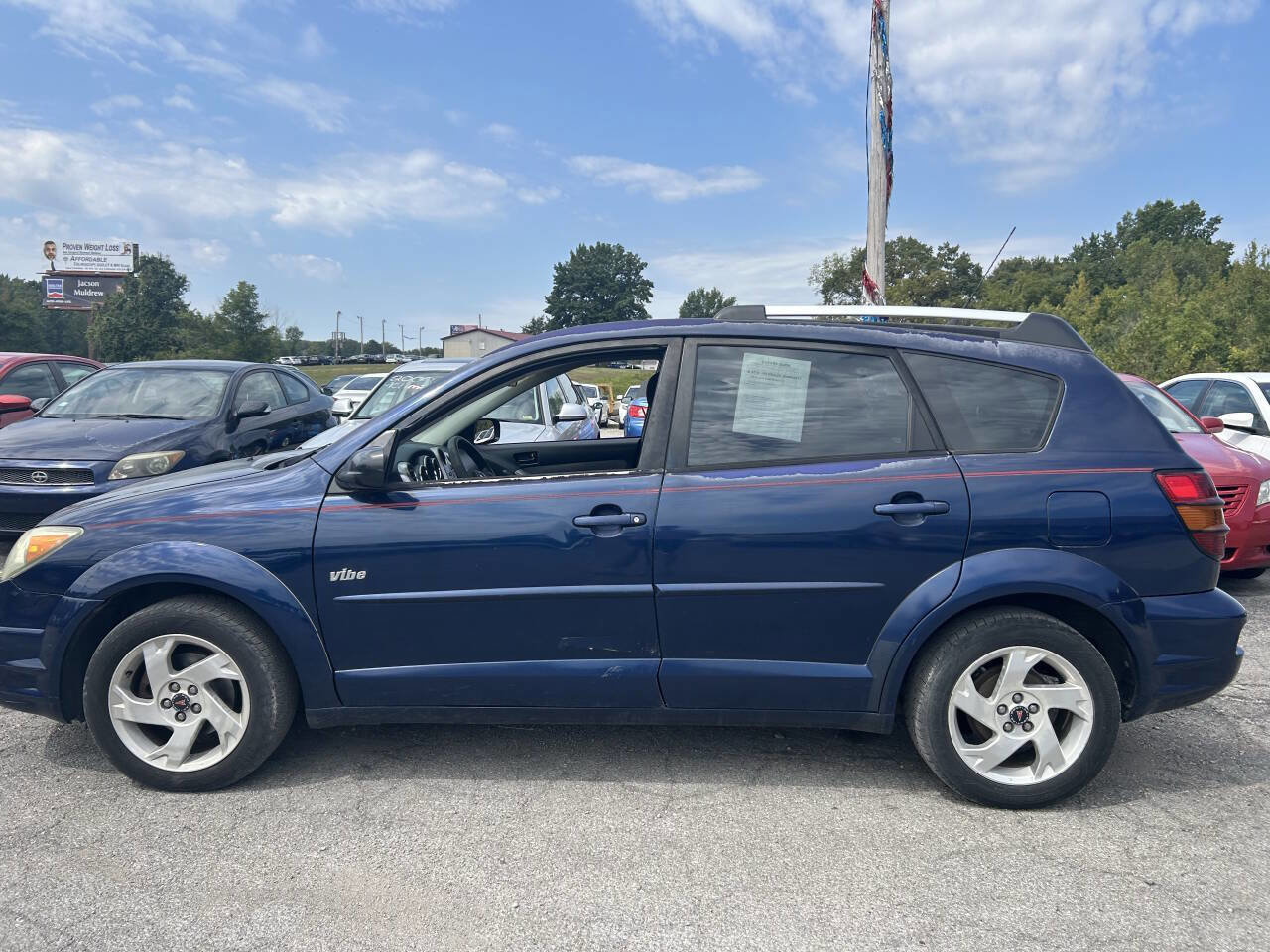 Used 2003 Pontiac Vibe w/ Power Group Value Package image 3