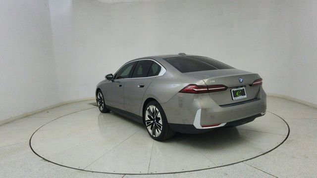 Used 2025 BMW i5 xDrive40 image 67