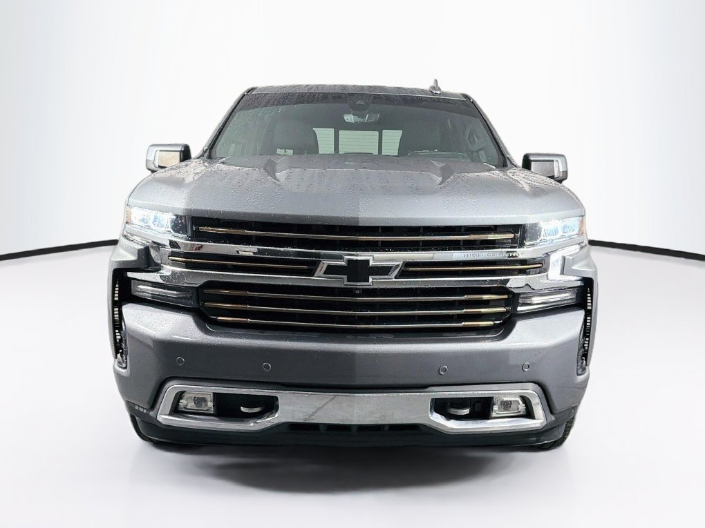 Used 2020 Chevrolet Silverado 1500 High Country w/ Technology Package AWD/4WD image 2