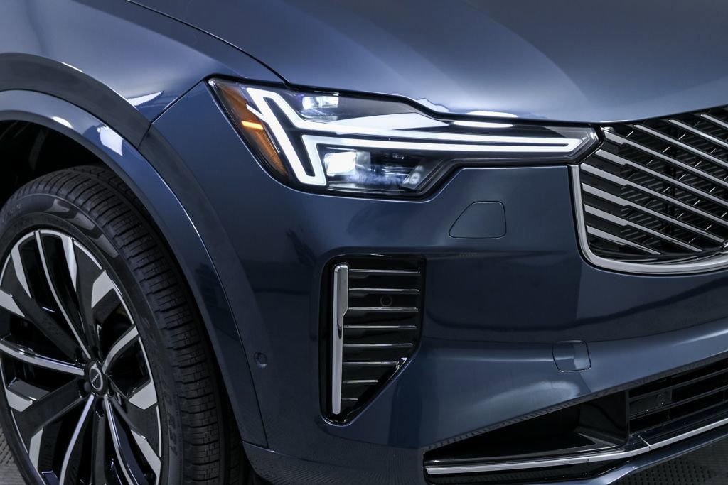 New 2026 Volvo XC90 T8 Ultra w/ Protection Package Premier image 39