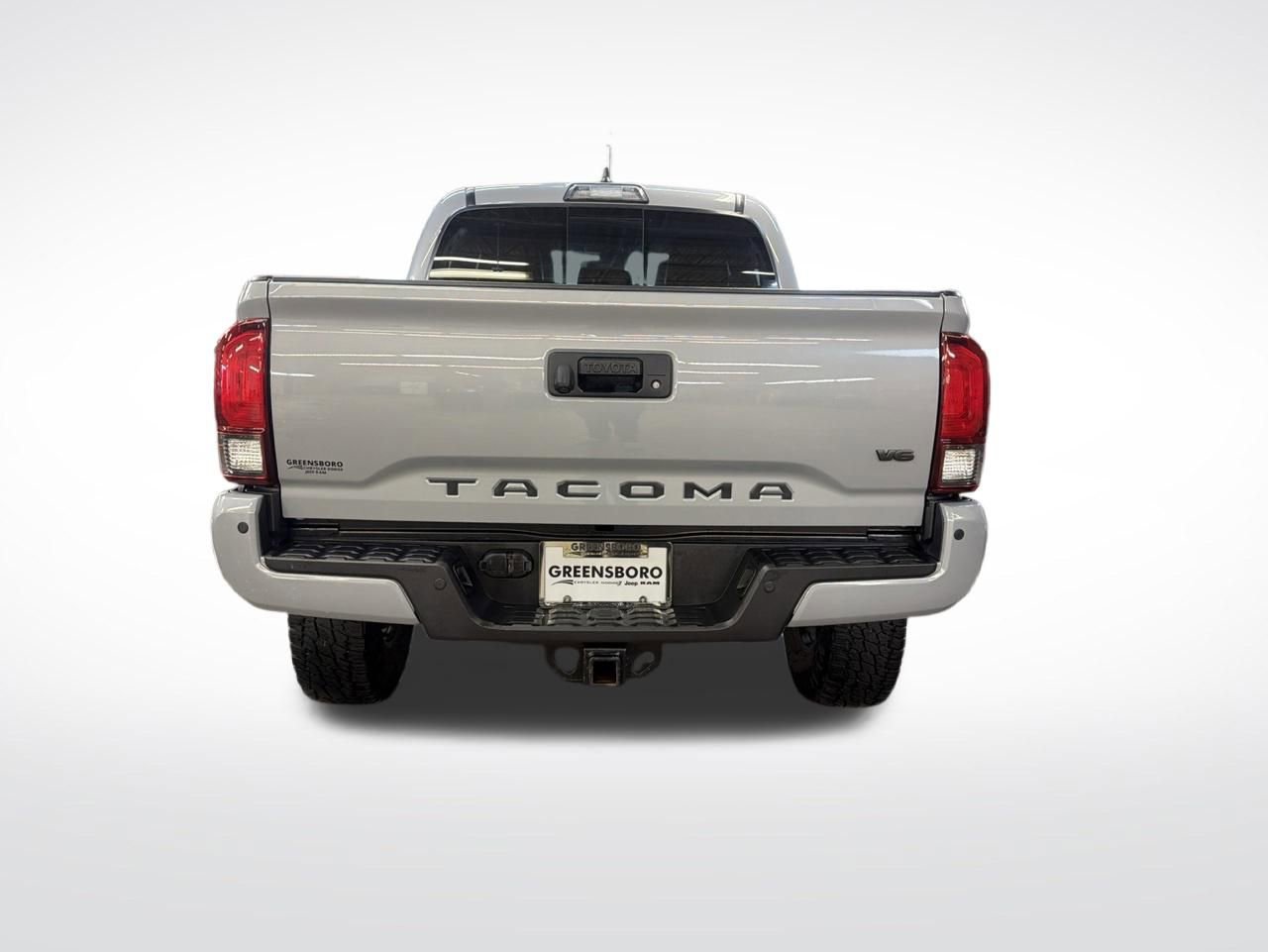 Used 2019 Toyota Tacoma TRD Off-Road w/ TRD Premium Off Road Package AWD/4WD image 4