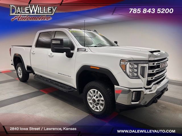Used 2022 GMC Sierra 2500 SLE w/ SLE Value Package; AWD/4WD image 1