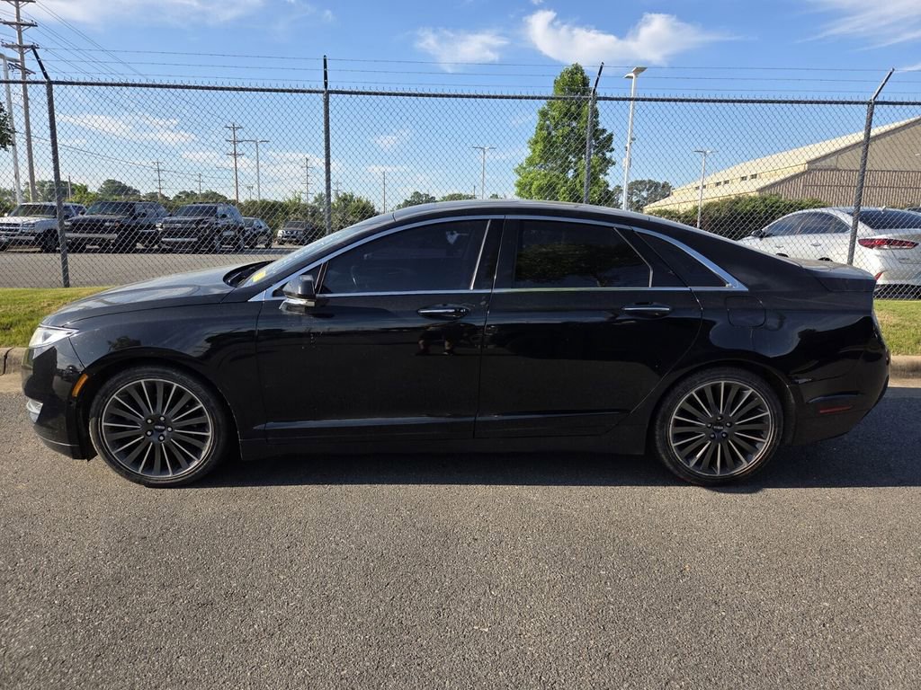 Used 2016 Lincoln MKZ w/ Equipment Group 300A Reserve FWD image 5