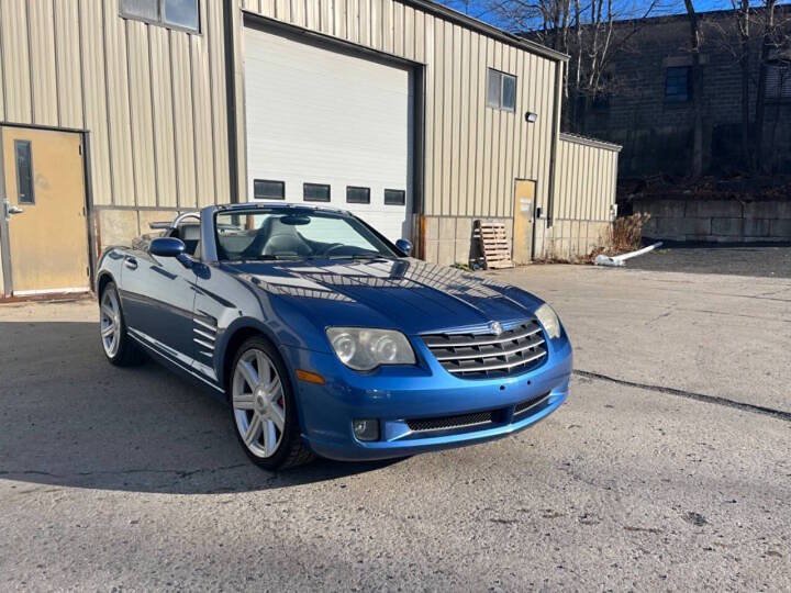Used 2005 Chrysler Crossfire Limited RWD image 1