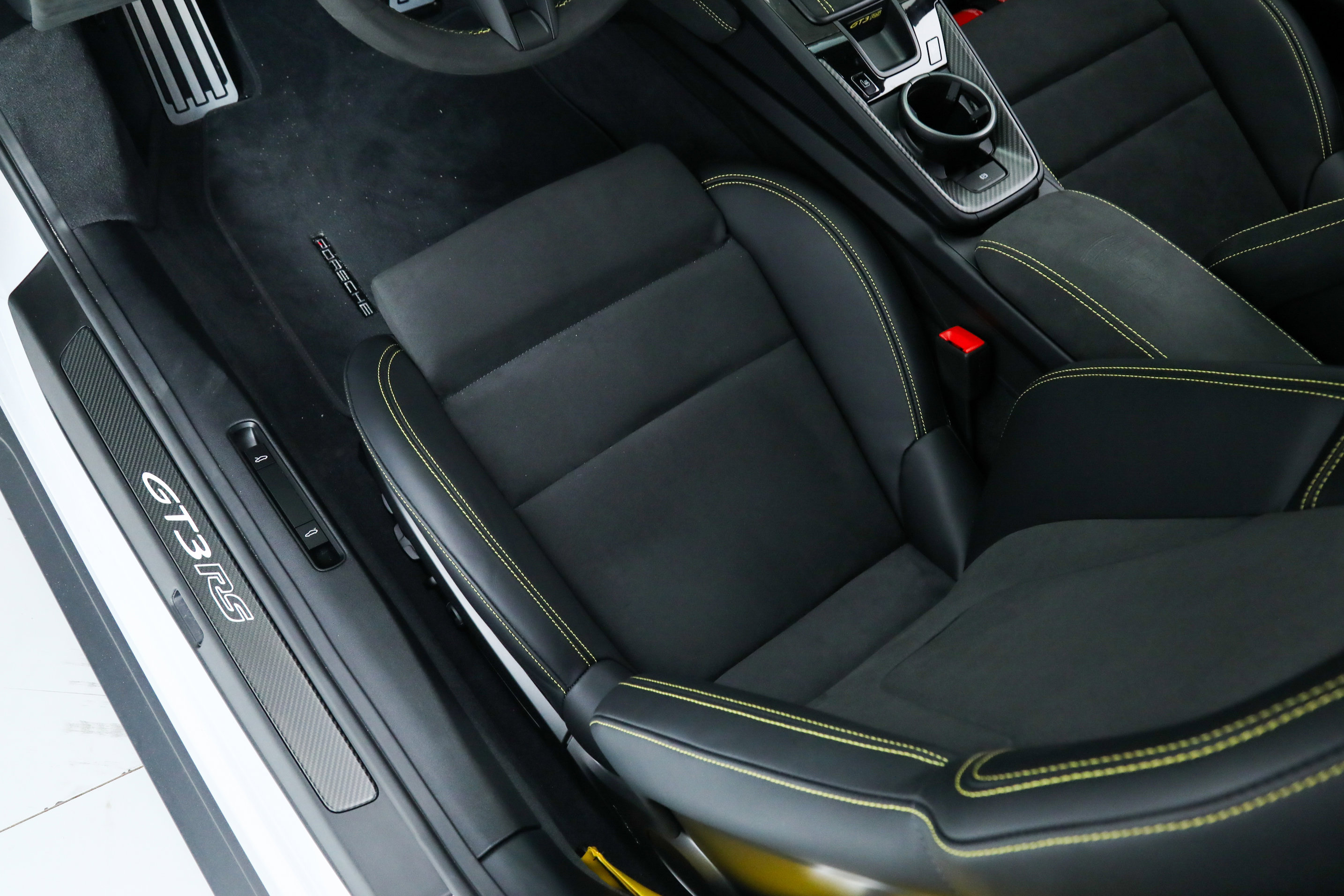 Used 2025 Porsche 911 GT3 RS image 28