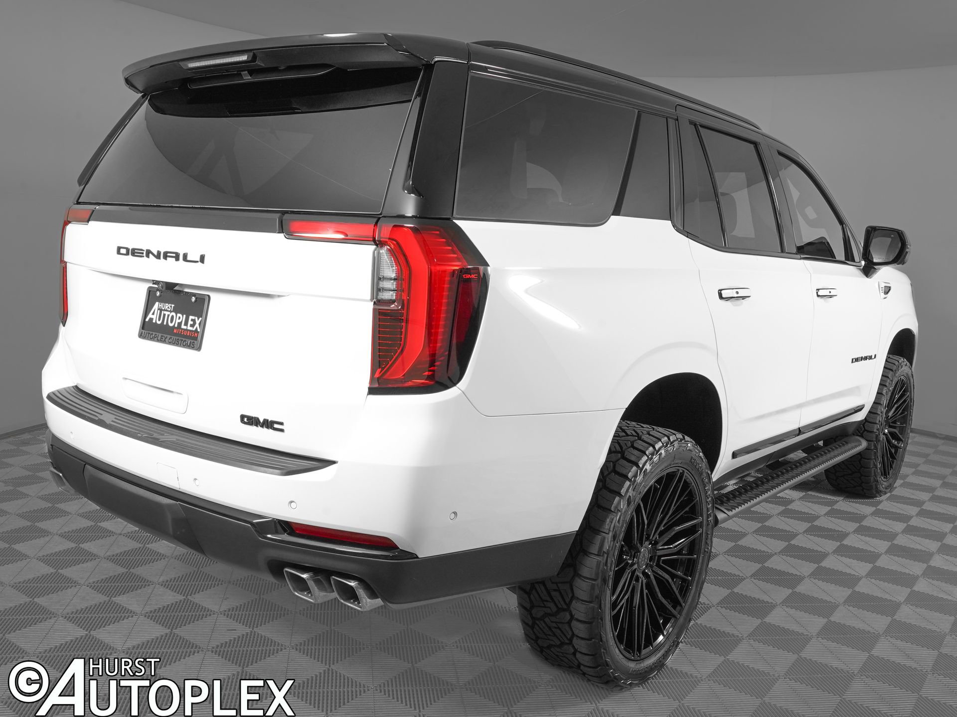 Used 2026 GMC Yukon Denali image 5