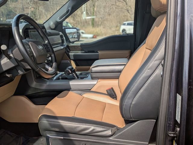 Used 2022 Ford F150 Lariat w/ Max Trailer Tow Package image 14