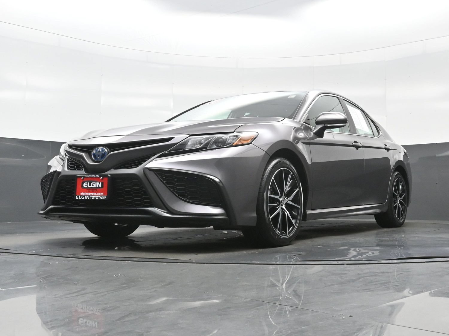Used 2023 Toyota Camry SE FWD image 30