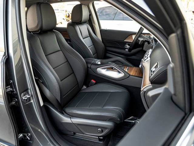 Used 2025 Mercedes-Benz GLE 350 4MATIC image 27