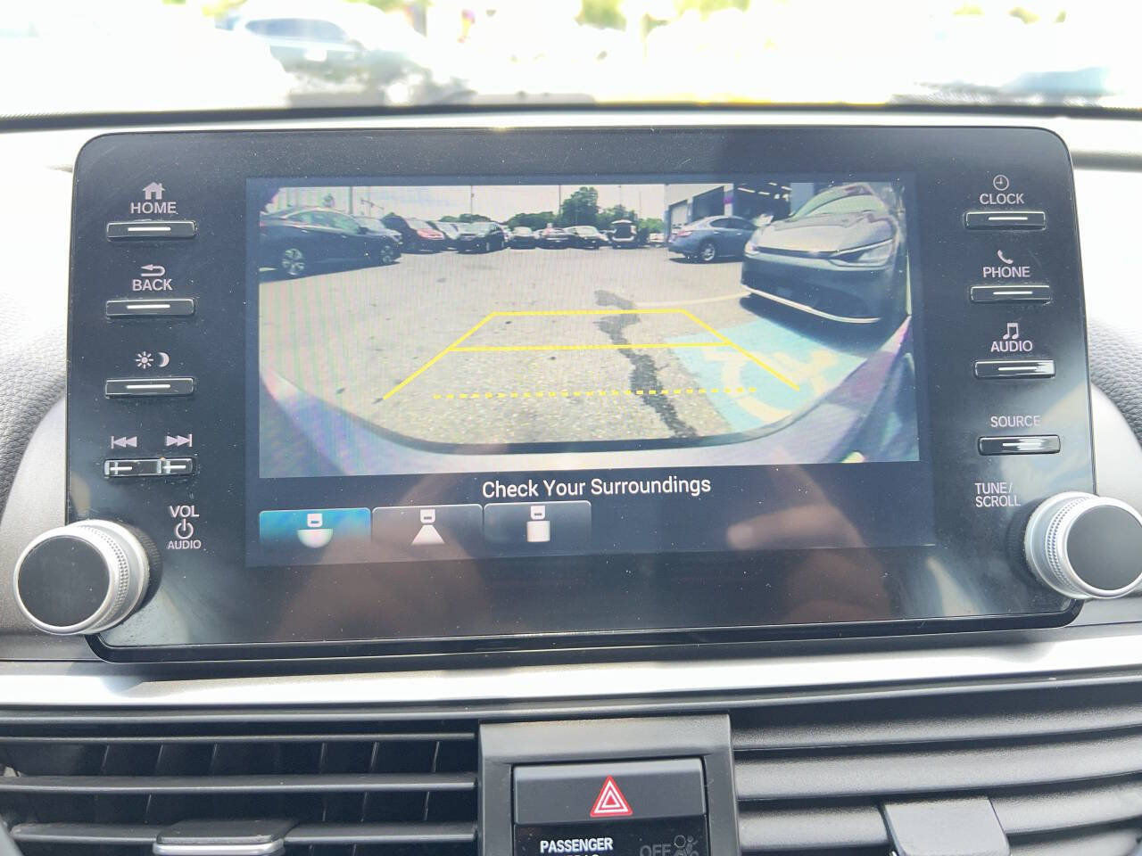 Used 2018 Honda Accord Sport image 9
