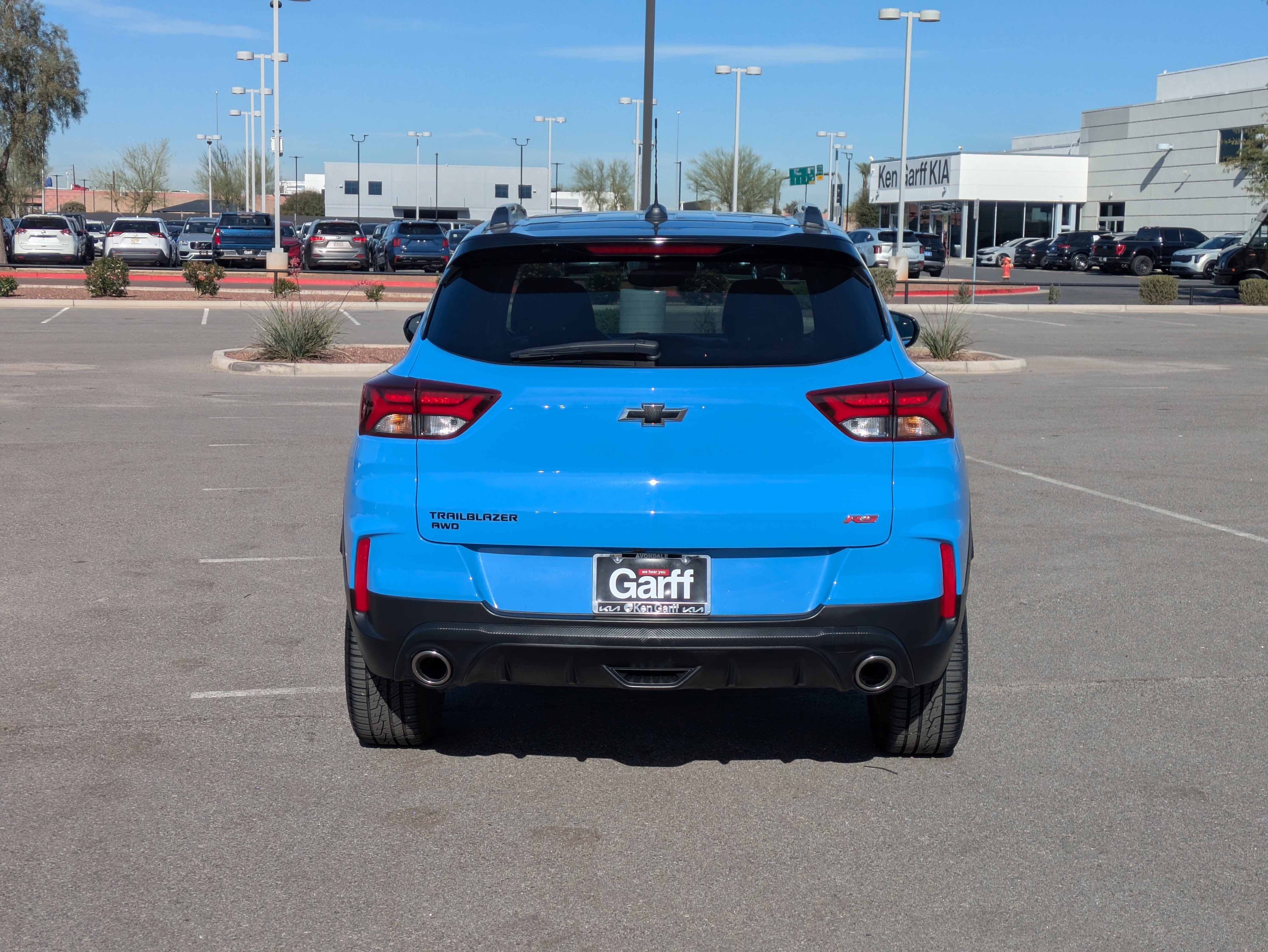 Used 2023 Chevrolet TrailBlazer RS w/ Sun and Liftgate Package image 4