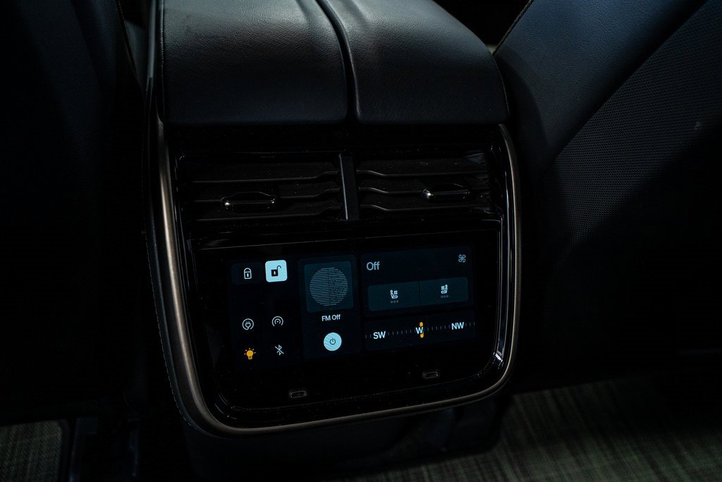 Used 2022 Rivian R1T Launch Edition image 60