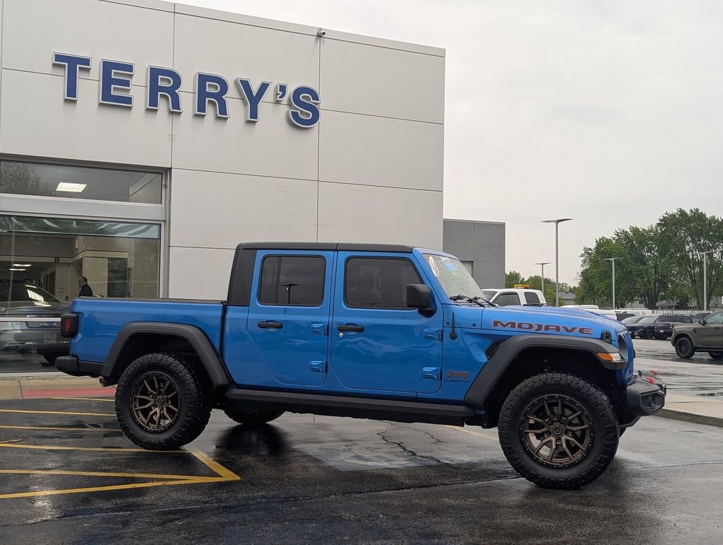 Used 2022 Jeep Gladiator Mojave w/ Trailer Tow Package AWD/4WD image 2