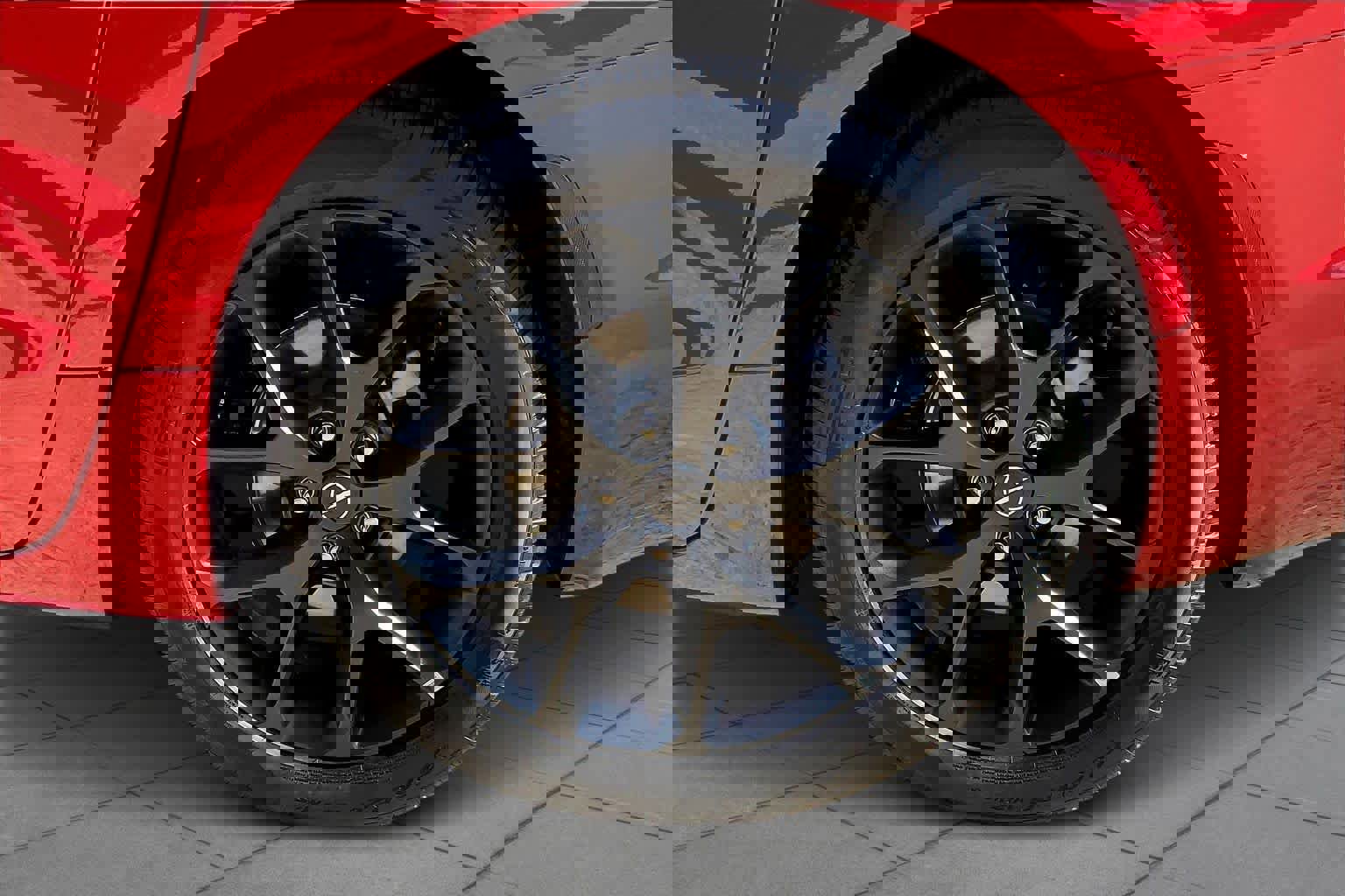 Used 2025 Chrysler Pacifica Limited image 9