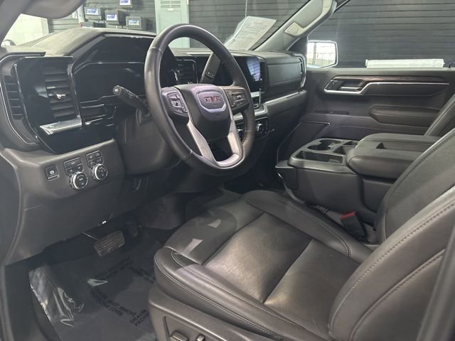 Used 2025 GMC Sierra 1500 SLT image 14
