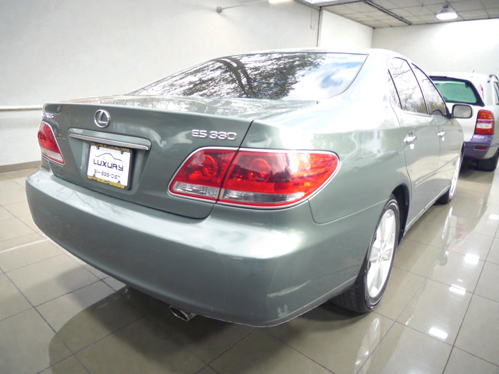 Used 2005 Lexus ES 330 image 10