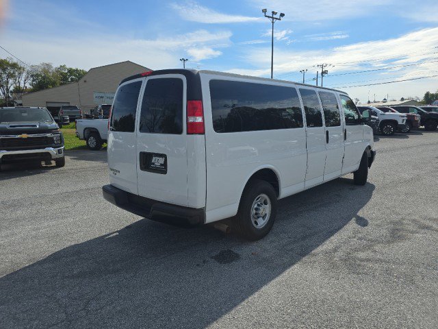 Used 2024 Chevrolet Express 3500 LS image 11
