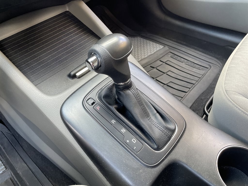 Used 2015 Kia Forte LX image 29