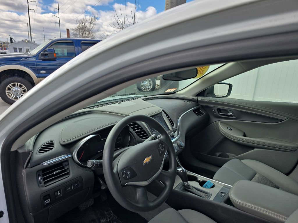 Used 2016 Chevrolet Impala LS w/ Power Convenience Package image 15