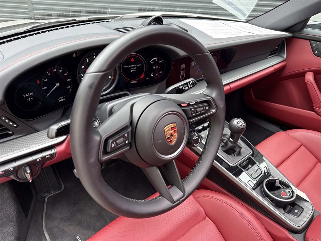 Used 2024 Porsche 911 Carrera S image 4