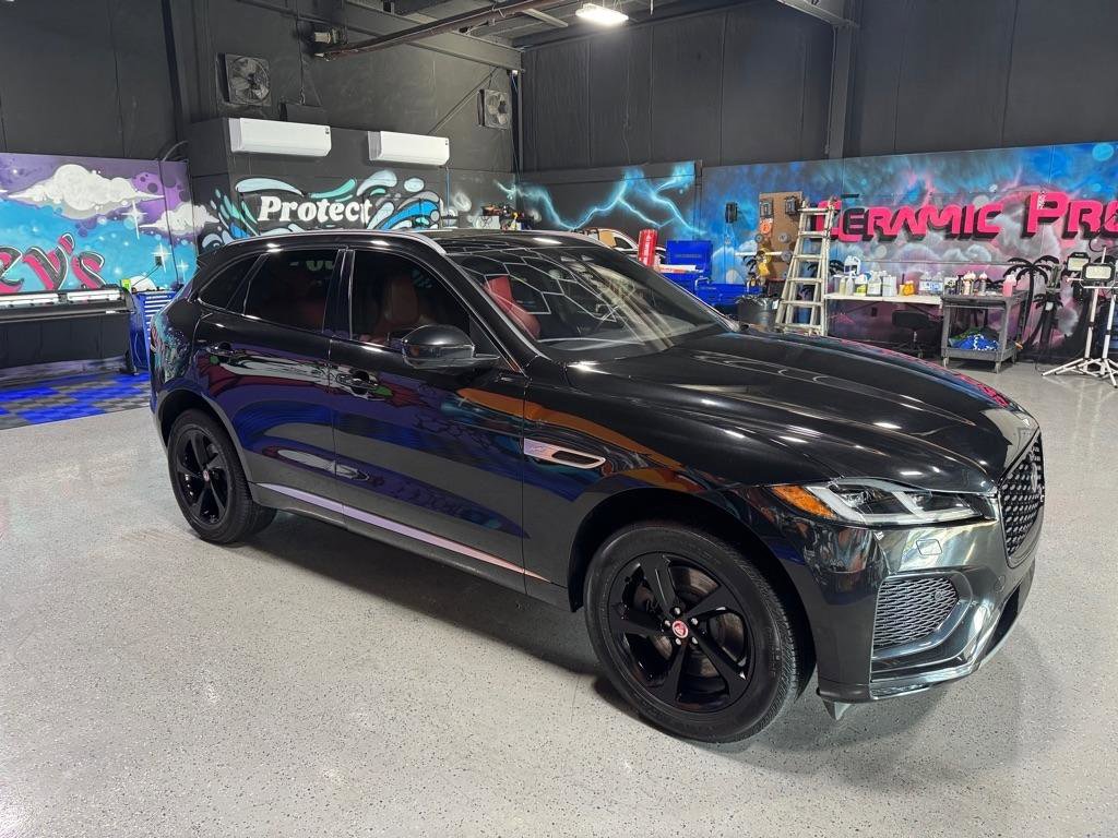 Used 2021 Jaguar F-PACE R-Dynamic S image 9