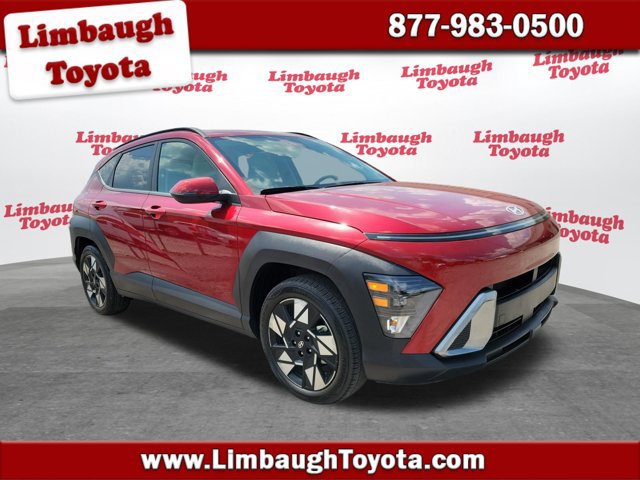 Used 2025 Hyundai Kona SEL FWD image 1