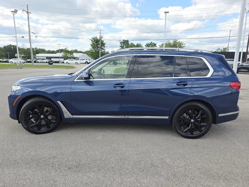 Used 2022 BMW X7 xDrive40i w/ Premium Package AWD/4WD image 6