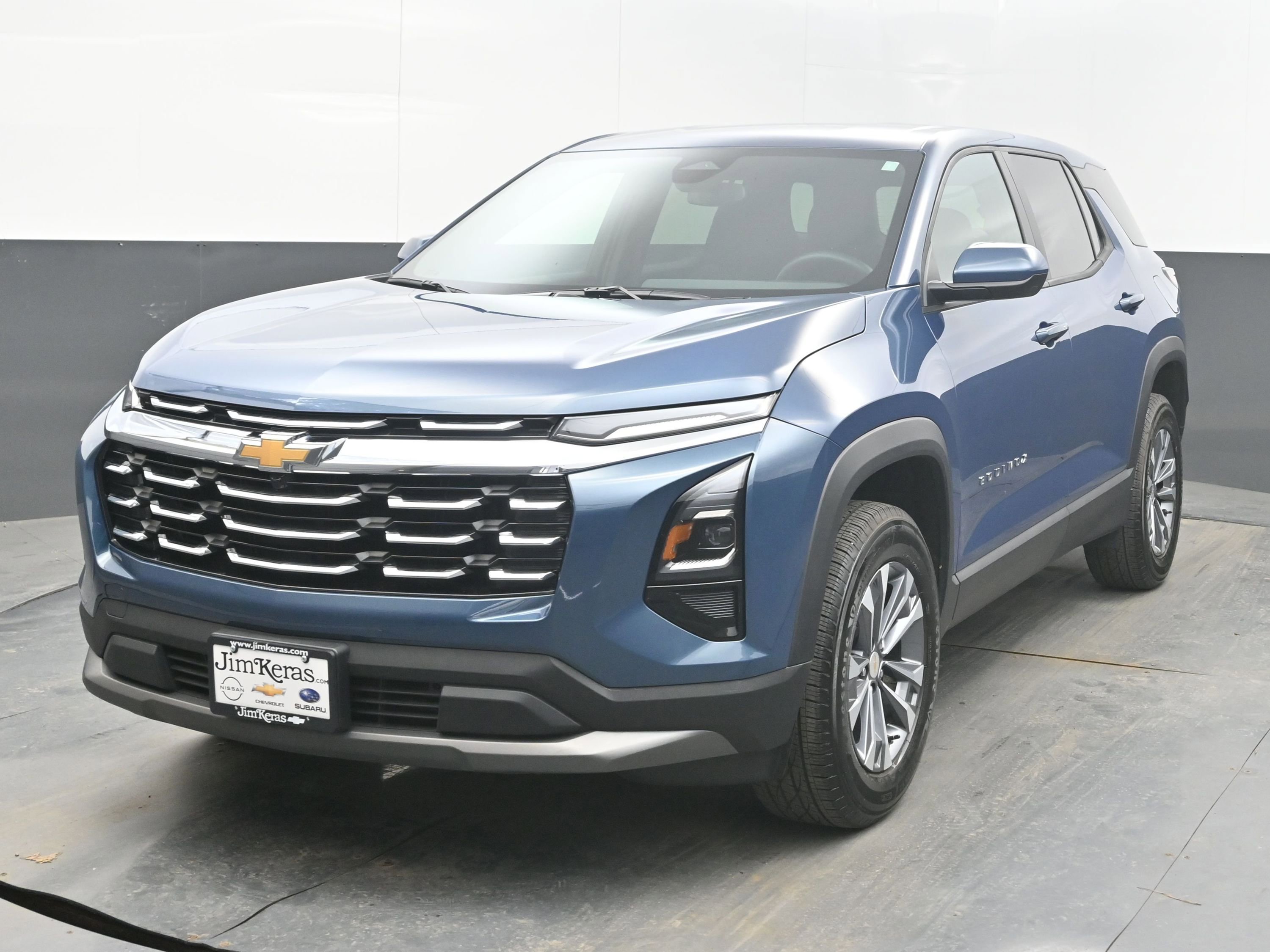 Used 2025 Chevrolet Equinox LT image 4