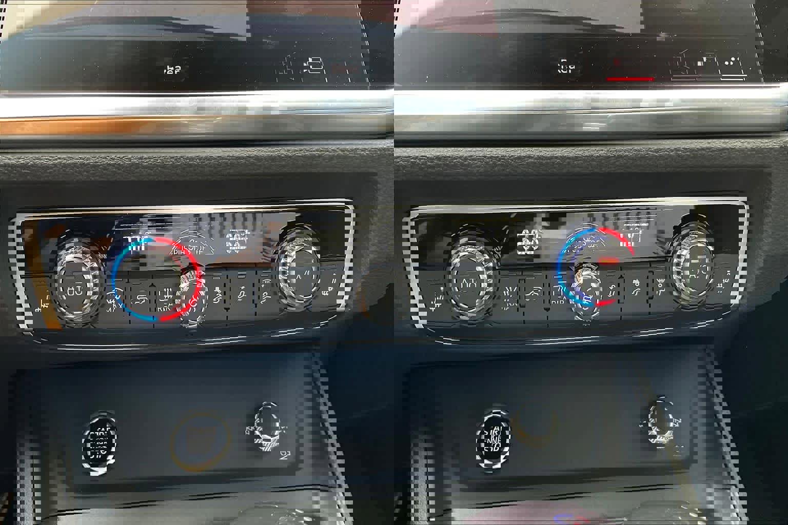 Used 2025 Audi Q3 2.0T Premium w/ Convenience Package image 15