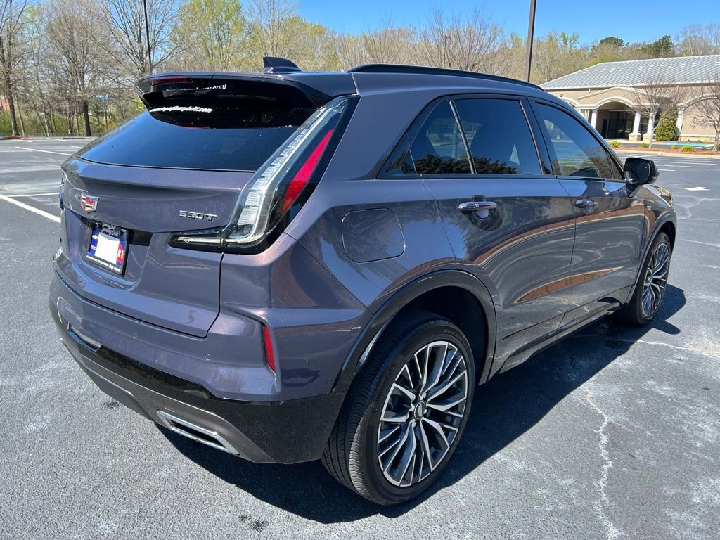 Used 2024 Cadillac XT4 Sport w/ Cold Weather Package image 21