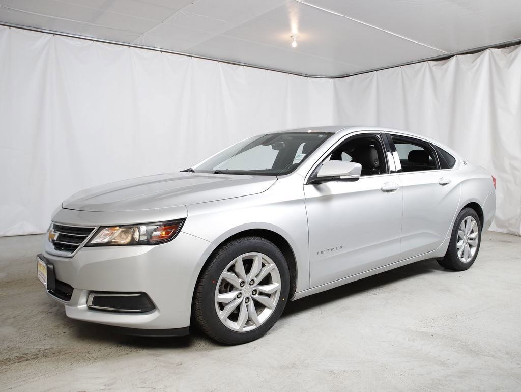 Used 2016 Chevrolet Impala LT w/ Convenience Package FWD image 16