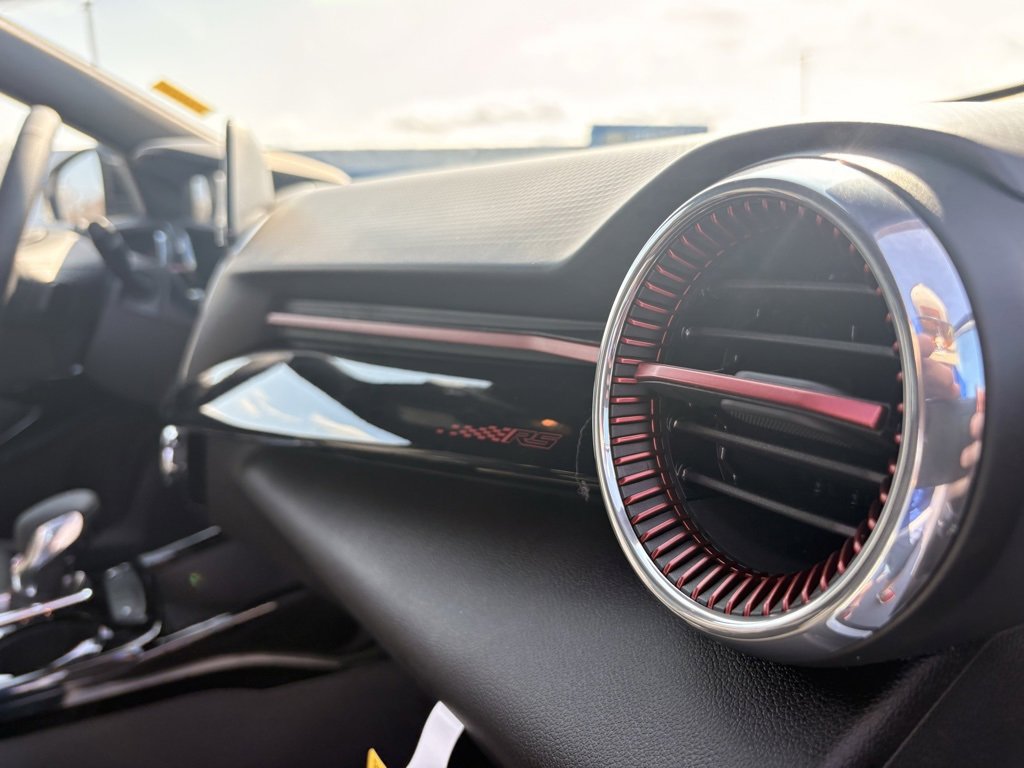 New 2026 Chevrolet Trax RS image 25