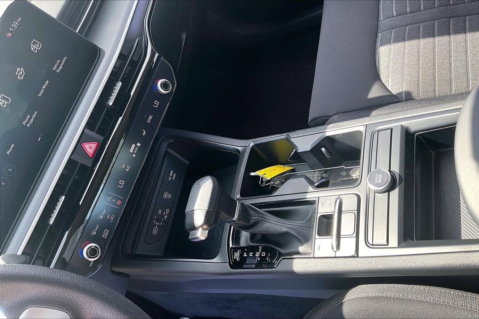 Used 2025 Kia K5 LXS FWD image 18