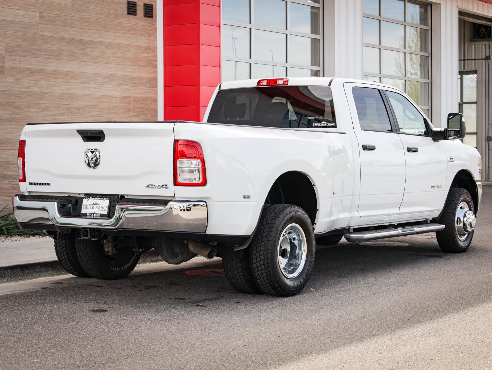 Used 2024 RAM 3500 Big Horn image 3