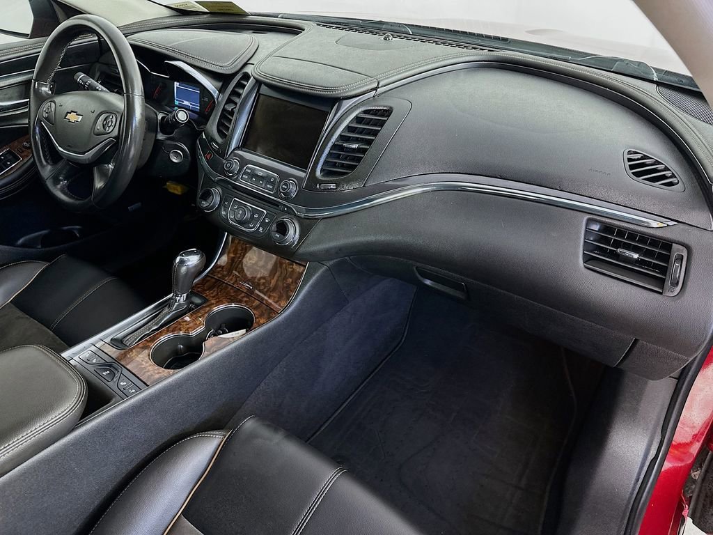 Used 2014 Chevrolet Impala LT FWD image 32