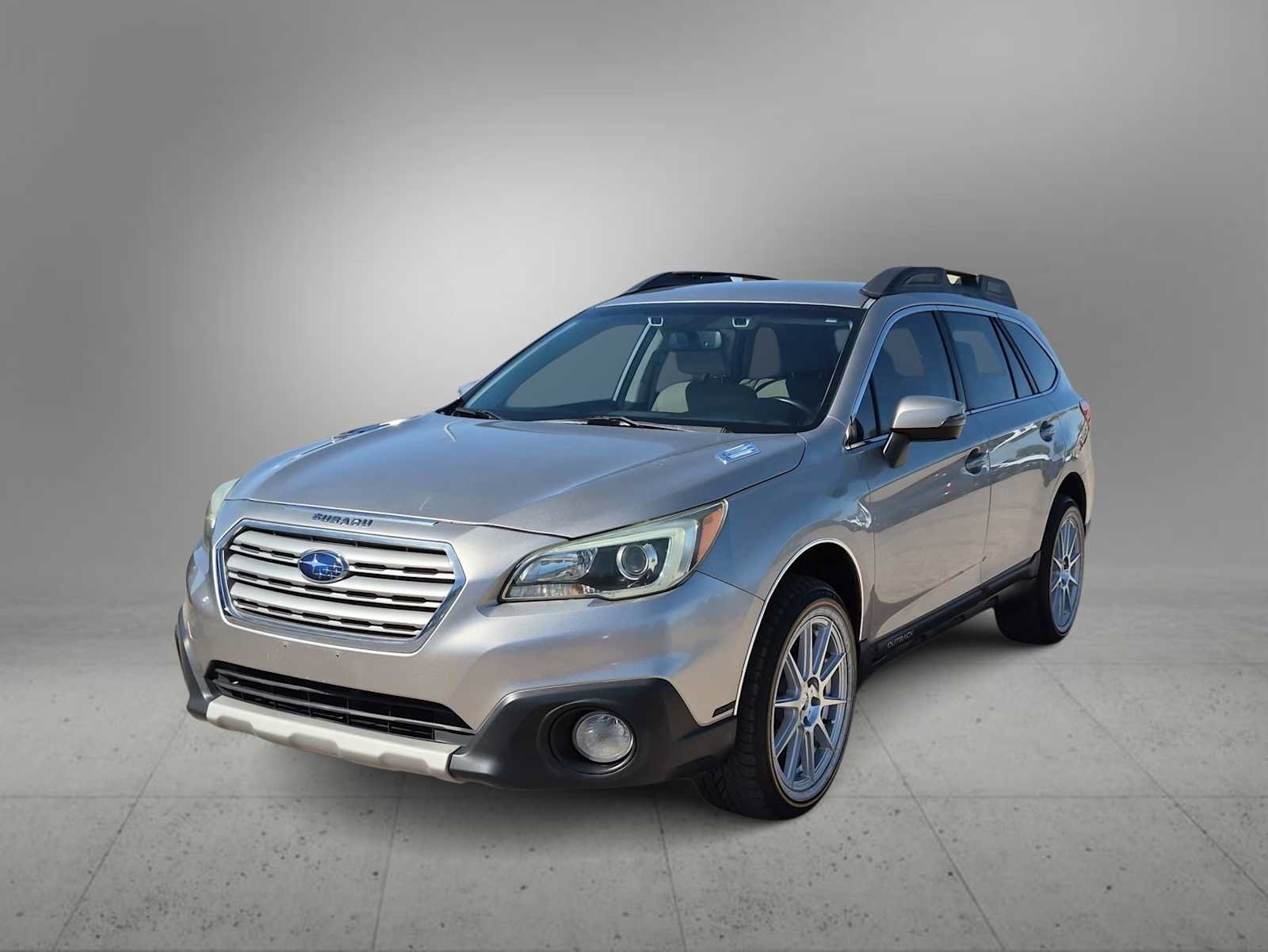 Used 2015 Subaru Outback 2.5i Premium AWD/4WD image 4