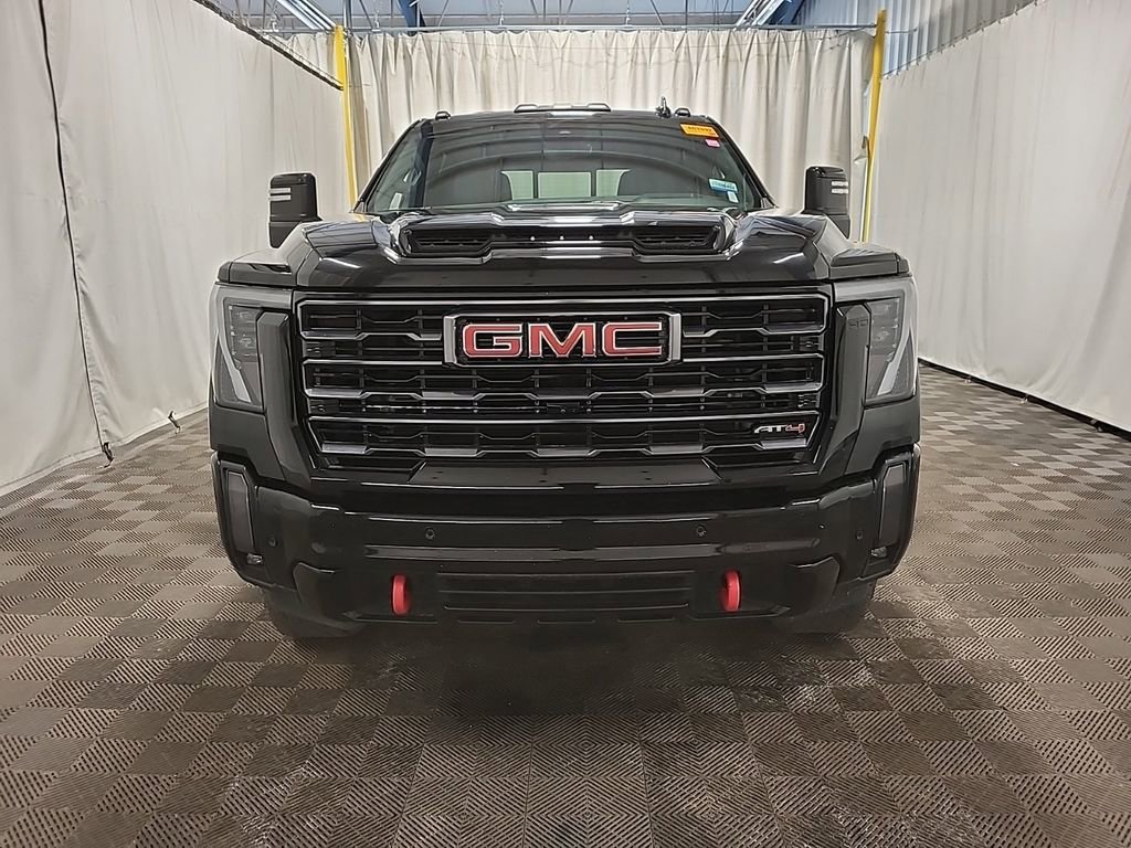 Used 2024 GMC Sierra 2500 AT4 w/ AT4 Premium Plus Package image 6