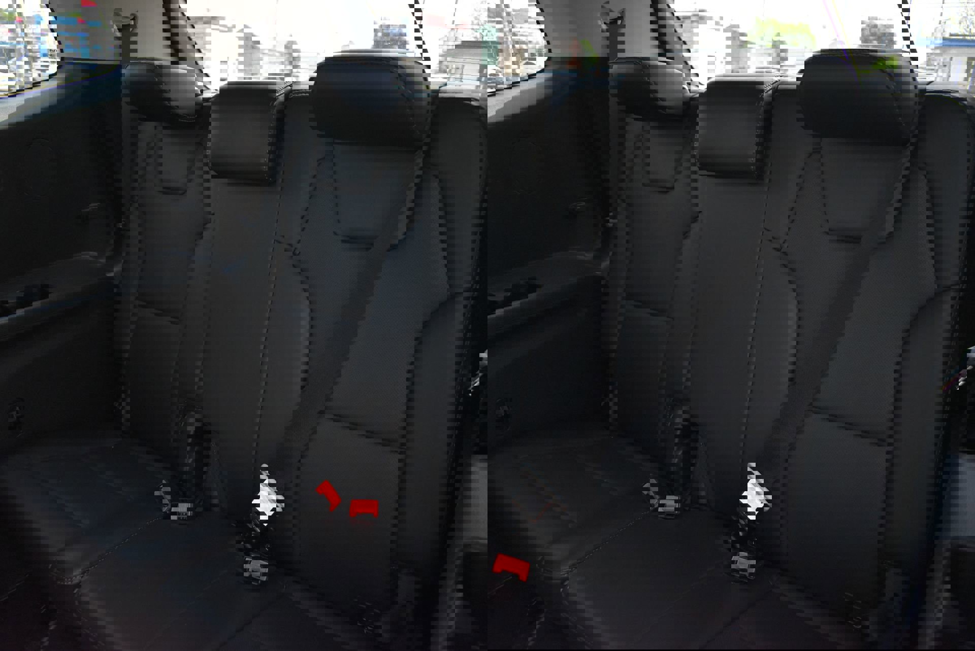 Used 2025 Kia Telluride S AWD/4WD image 18