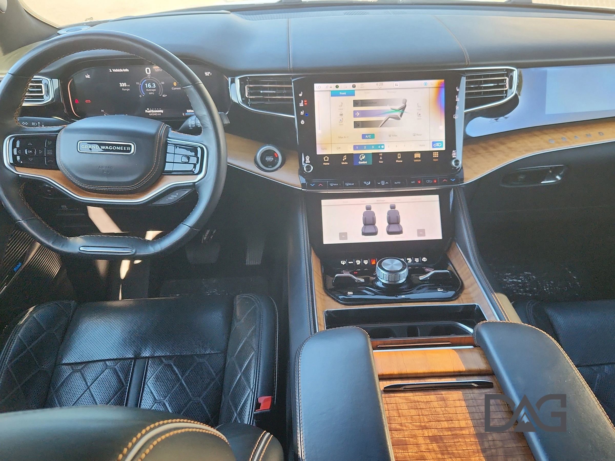Used 2024 Jeep Grand Wagoneer L Series III image 20