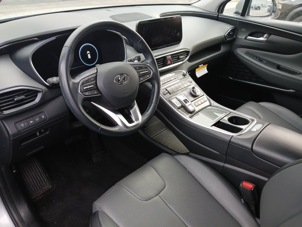 Used 2023 Hyundai Santa Fe SEL w/ Premium Package AWD/4WD image 2