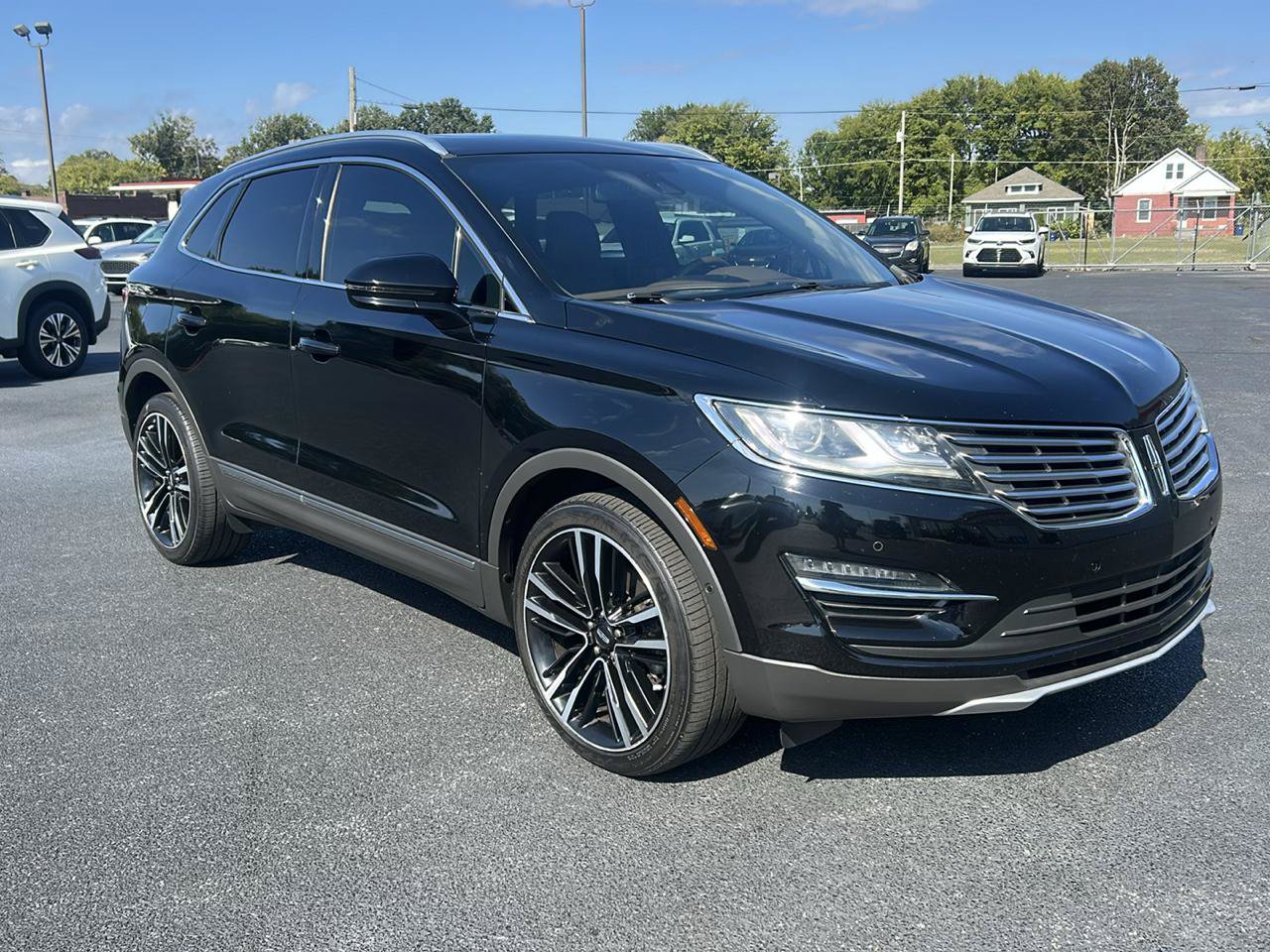 Used 2018 Lincoln MKC Reserve AWD/4WD image 3