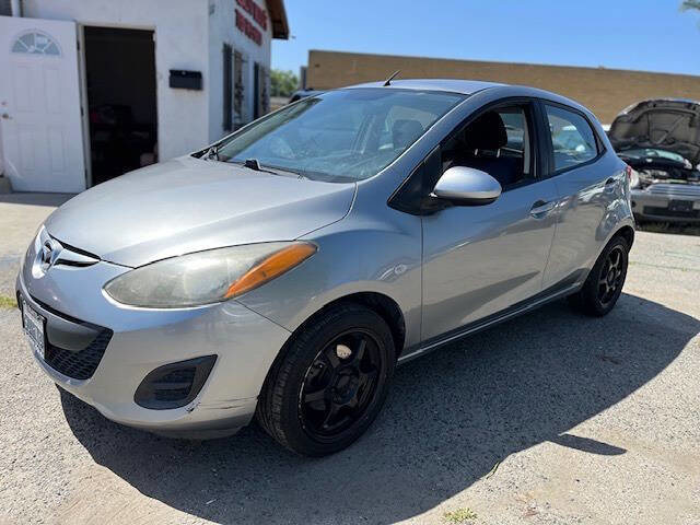 Used 2012 MAZDA MAZDA2 Sport image 5