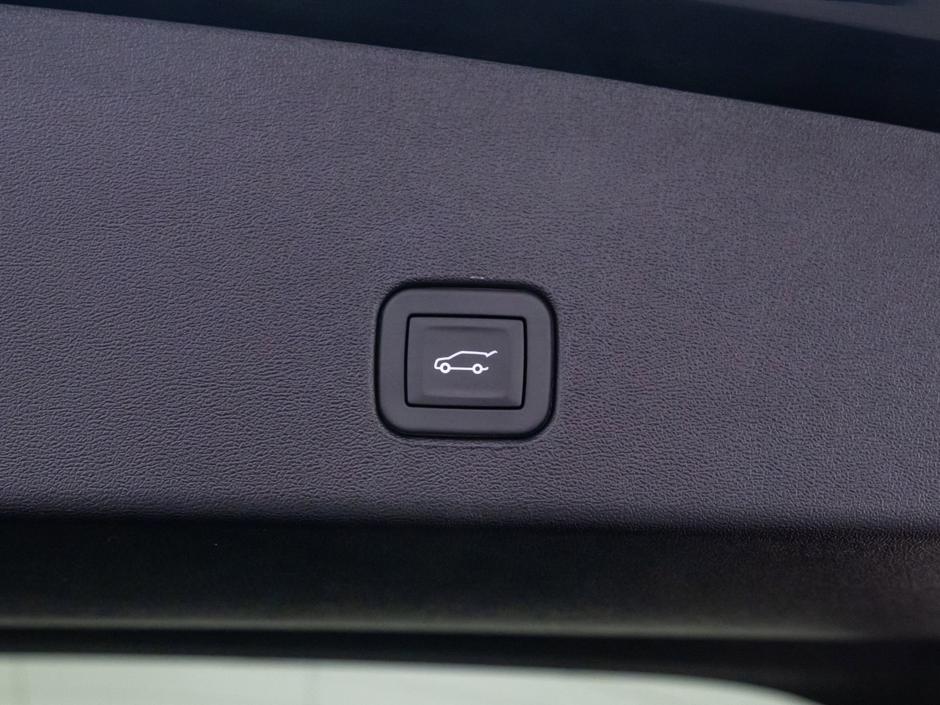 New 2026 Cadillac Optiq Sport 1 image 34