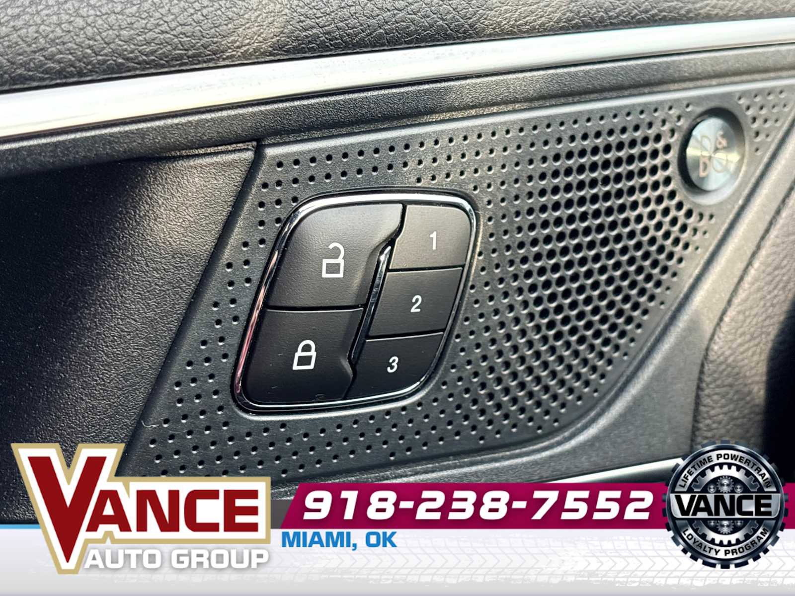 Used 2024 Ford Edge ST w/ Equipment Group 401A AWD/4WD image 31