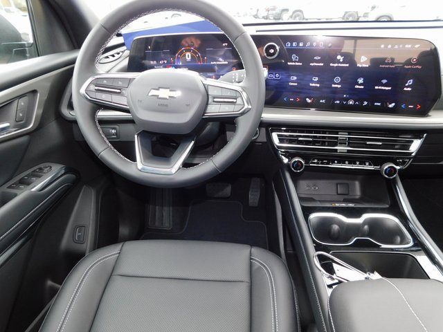 New 2026 Chevrolet Traverse LT w/ Sun and Wheel Package image 17