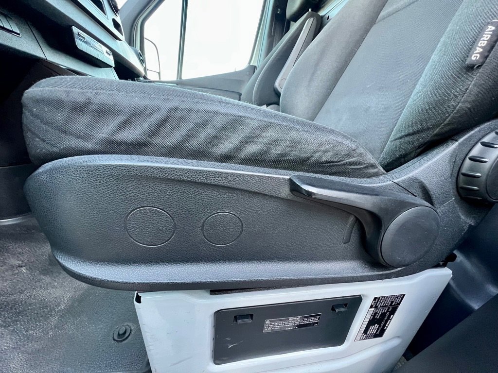 Used 2019 Freightliner Sprinter 2500 image 34