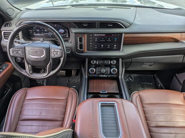 Used 2024 GMC Yukon Denali Ultimate AWD/4WD image 21