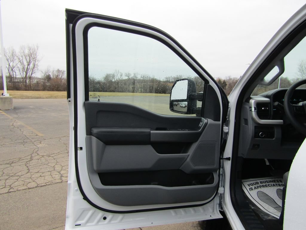 New 2026 Ford F350 XL w/ STX Appearance Package AWD/4WD image 15
